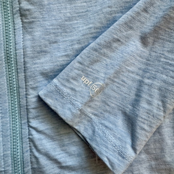 Maui Water Wear light weight zip up jacket, L, EUC, lt blue, UPF 50+, Maui logo - Picture 7 of 12